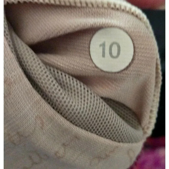 Lululemon Energy Bra Exhale Pigment Wind Berry Rumble Crossback Size 10 - Picture 5 of 6